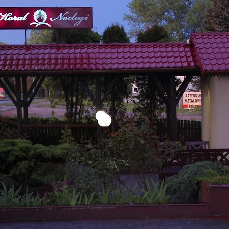 Koral Bed & Breakfast Кошалин Екстериор снимка