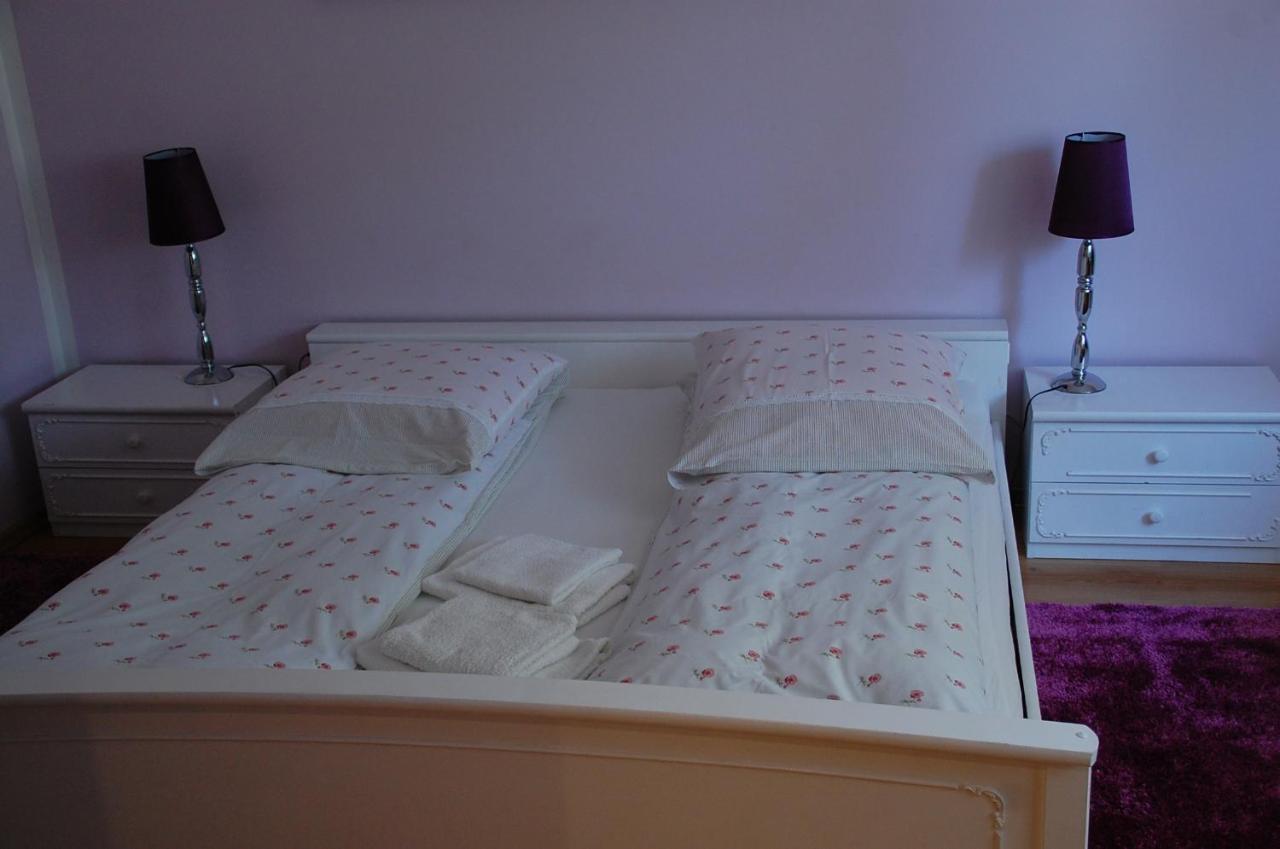 Koral Bed & Breakfast Кошалин Екстериор снимка